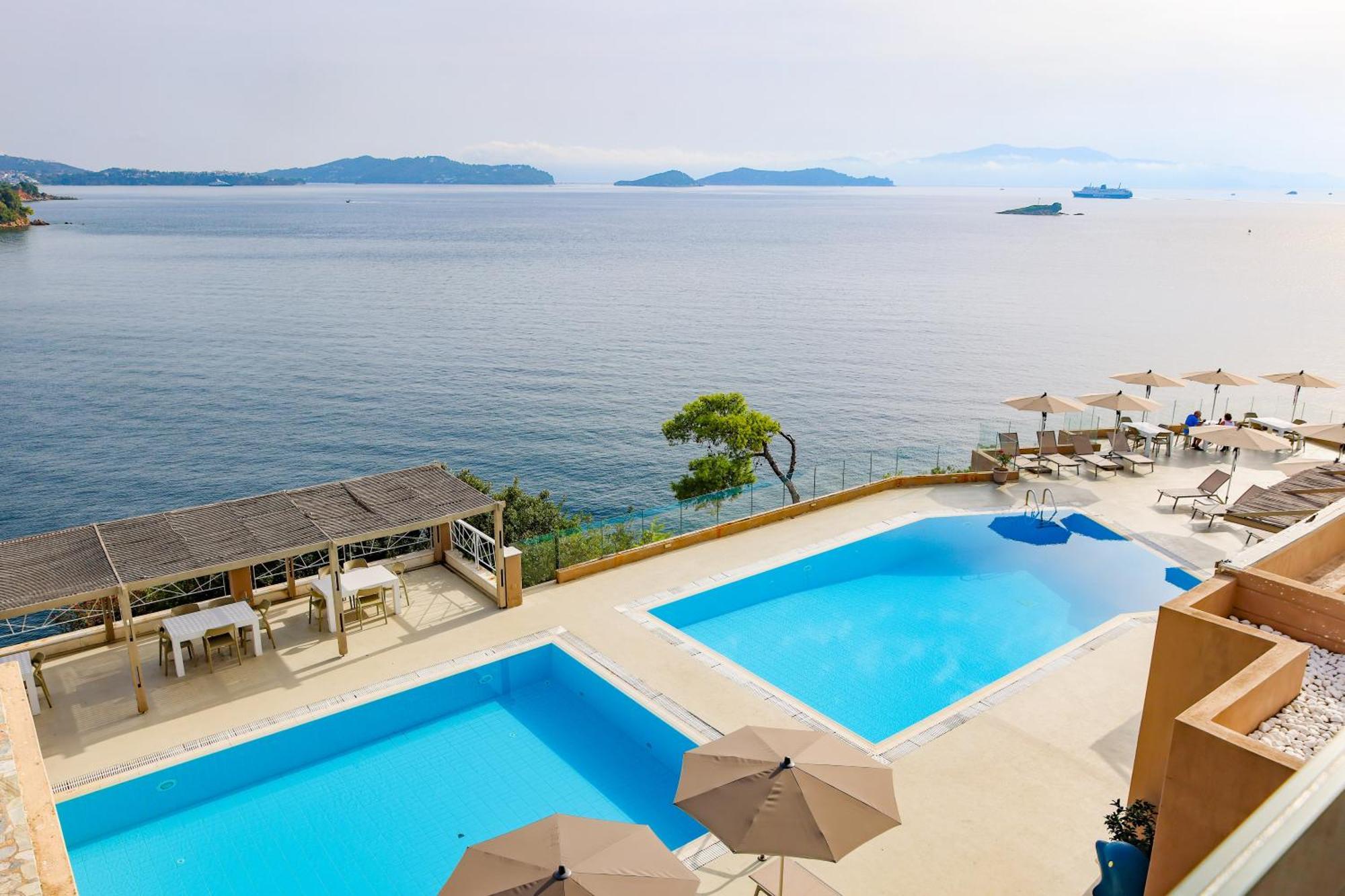 Cape Kanapitsa Hotel & Suites Dış mekan fotoğraf