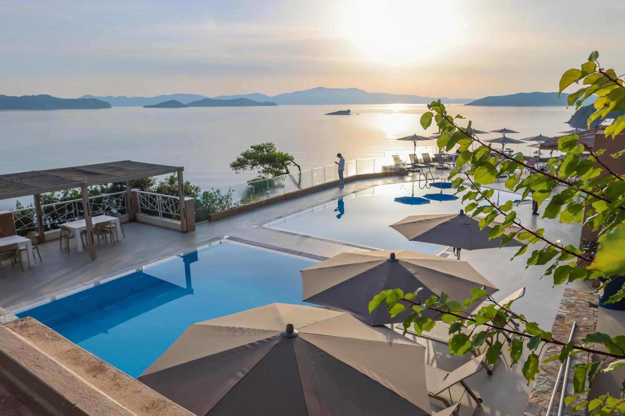 Cape Kanapitsa Hotel & Suites Dış mekan fotoğraf